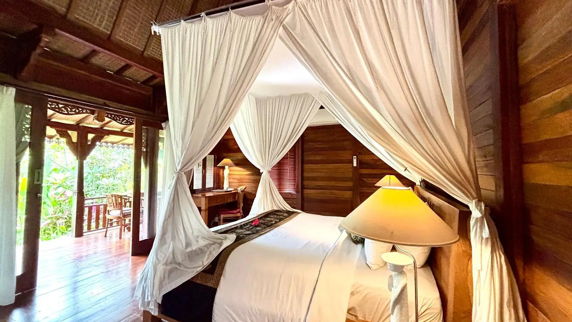 Villa Neyang contacts